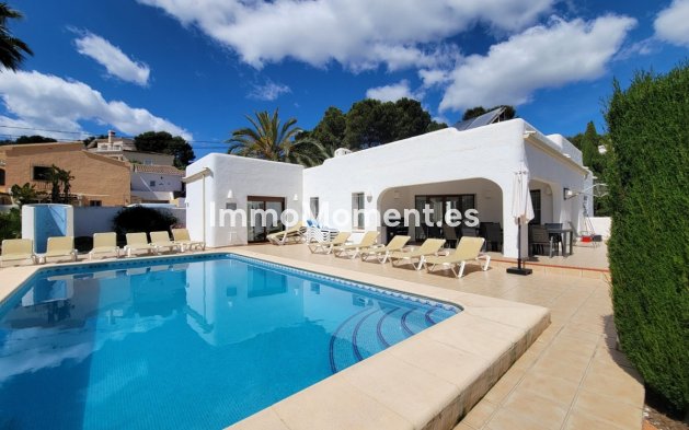 Vrijstaande villa - Bestaande woning - Teulada - Moraira