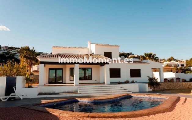 Vrijstaande villa - Bestaande woning - Teulada - Moraira