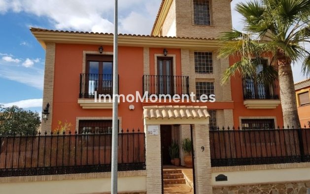 Vrijstaande villa - Bestaande woning - Torrevieja - Torrevieja Centro