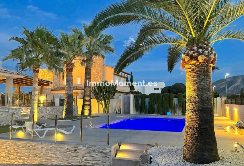 Wiederverkauf - Freistehende Villa - Alfaz del Pi - L'Alfás del Pi Centro