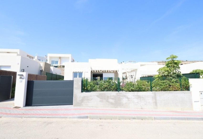 Wiederverkauf - Freistehende Villa - Algorfa - Algorfa Centro