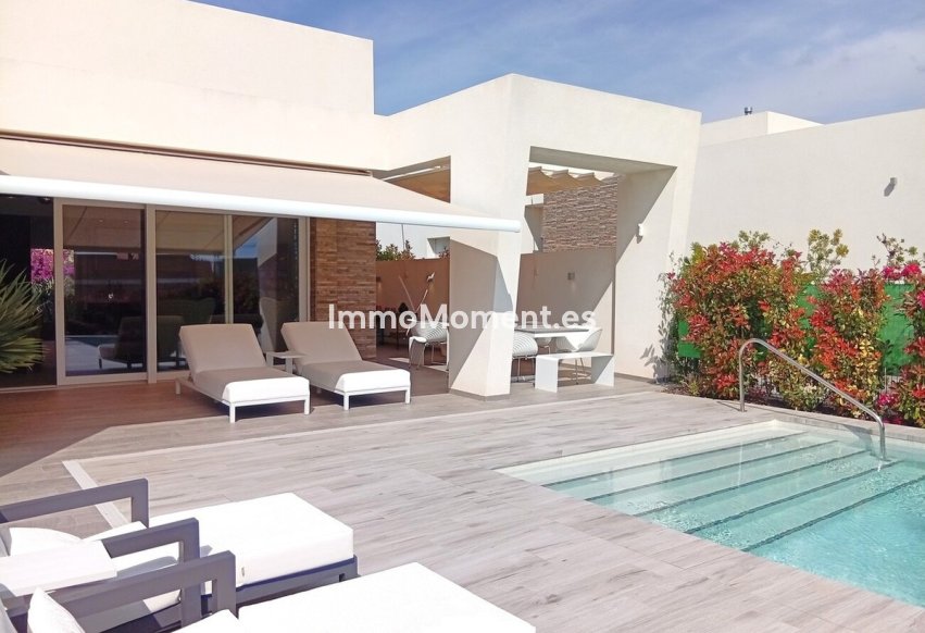Wiederverkauf - Freistehende Villa - Algorfa - La Finca Golf