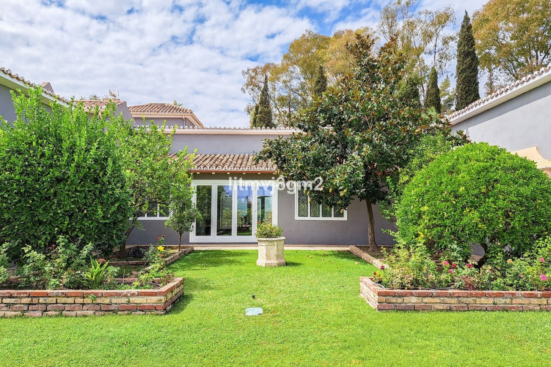 Wiederverkauf - Freistehende Villa - Benahavís - Benahavís Centro