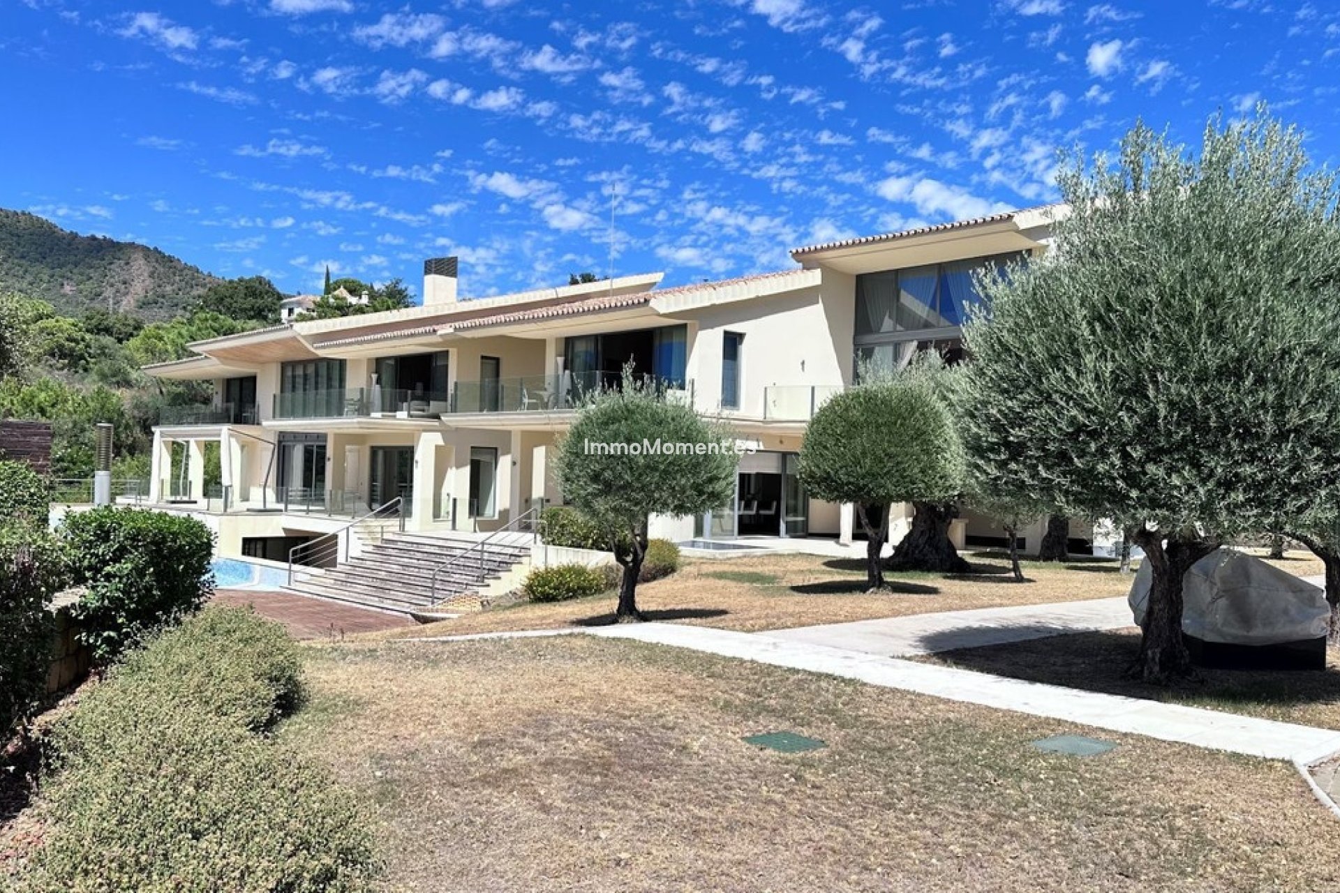 Wiederverkauf - Freistehende Villa - Benahavís - La Zagaleta