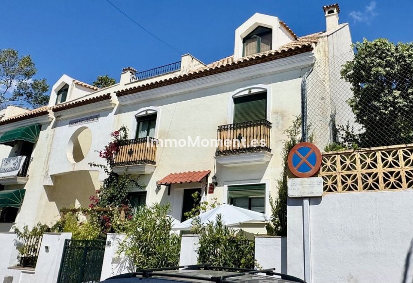 Wiederverkauf - Freistehende Villa - Benalmadena - Arroyo de la Miel