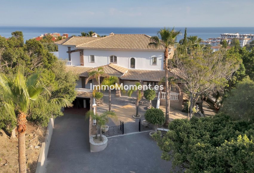 Wiederverkauf - Freistehende Villa - Benalmadena - Benalmadena Centro