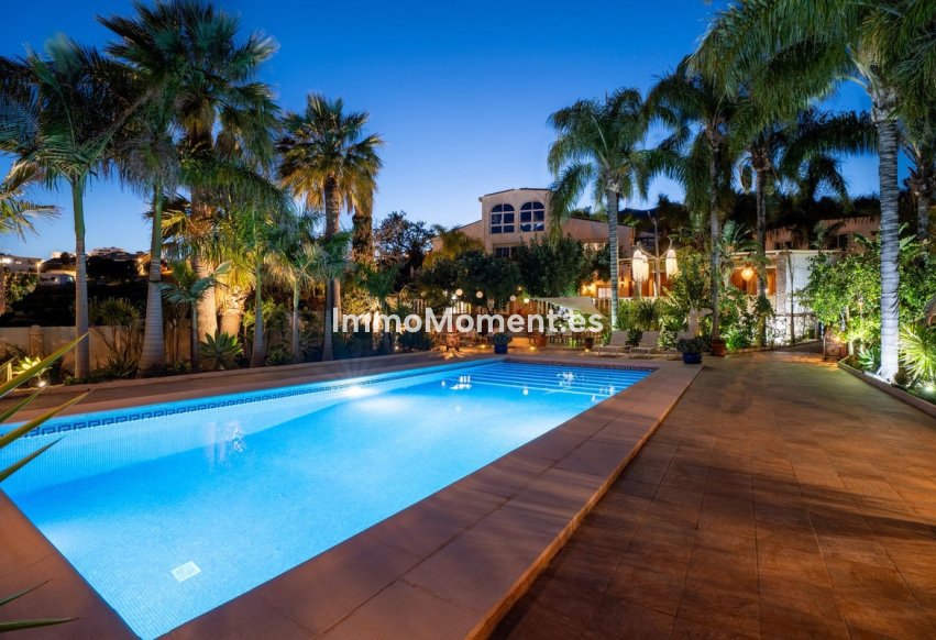 Wiederverkauf - Freistehende Villa - Benalmadena - Benalmadena Centro