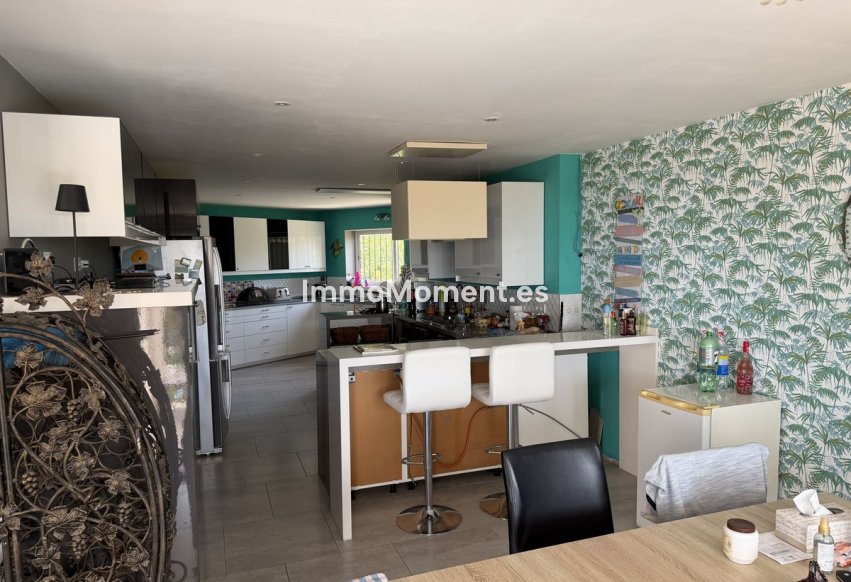 Wiederverkauf - Freistehende Villa - Benalmadena - Benalmadena Centro