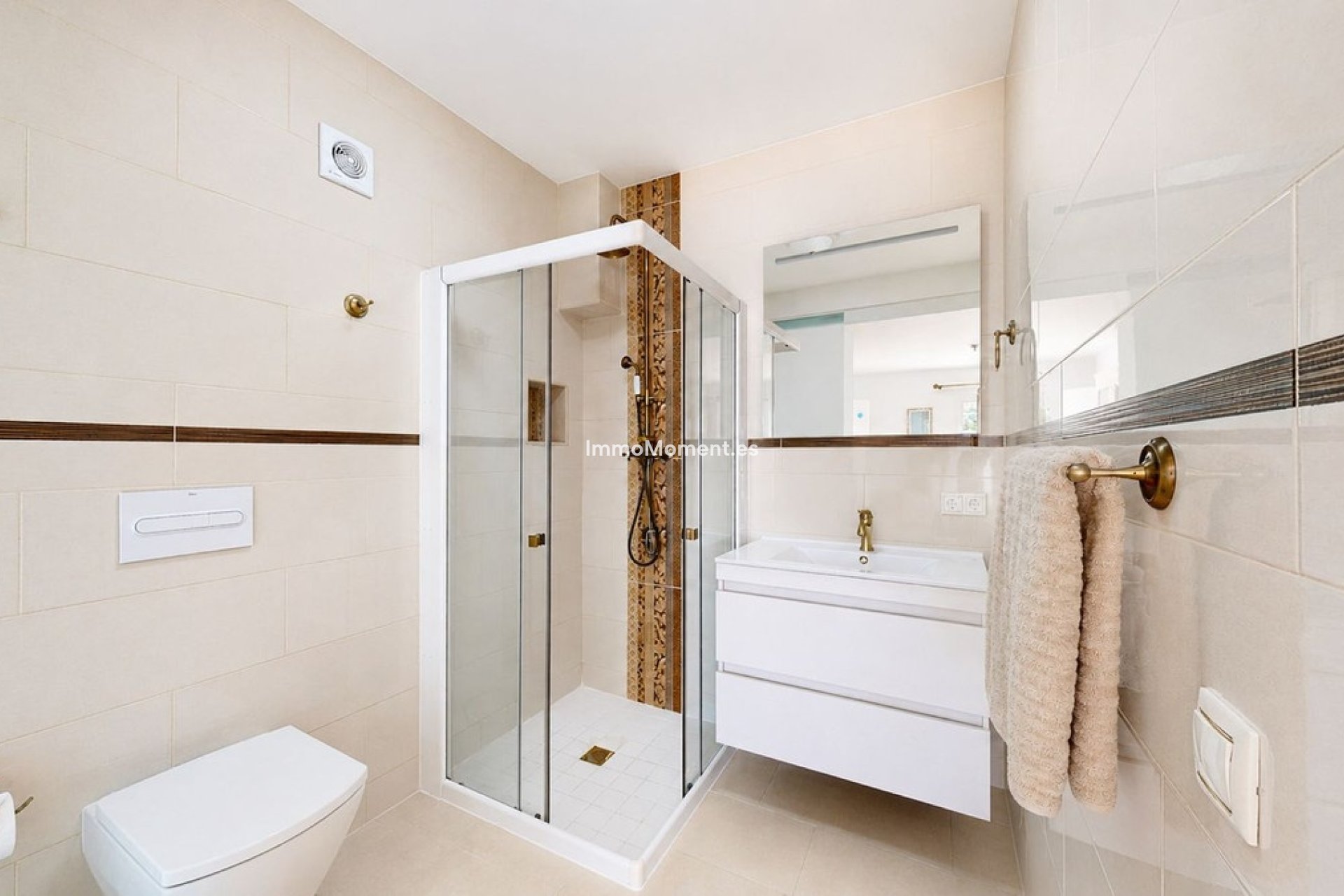 Wiederverkauf - Freistehende Villa - Benalmadena - Benalmadena Centro