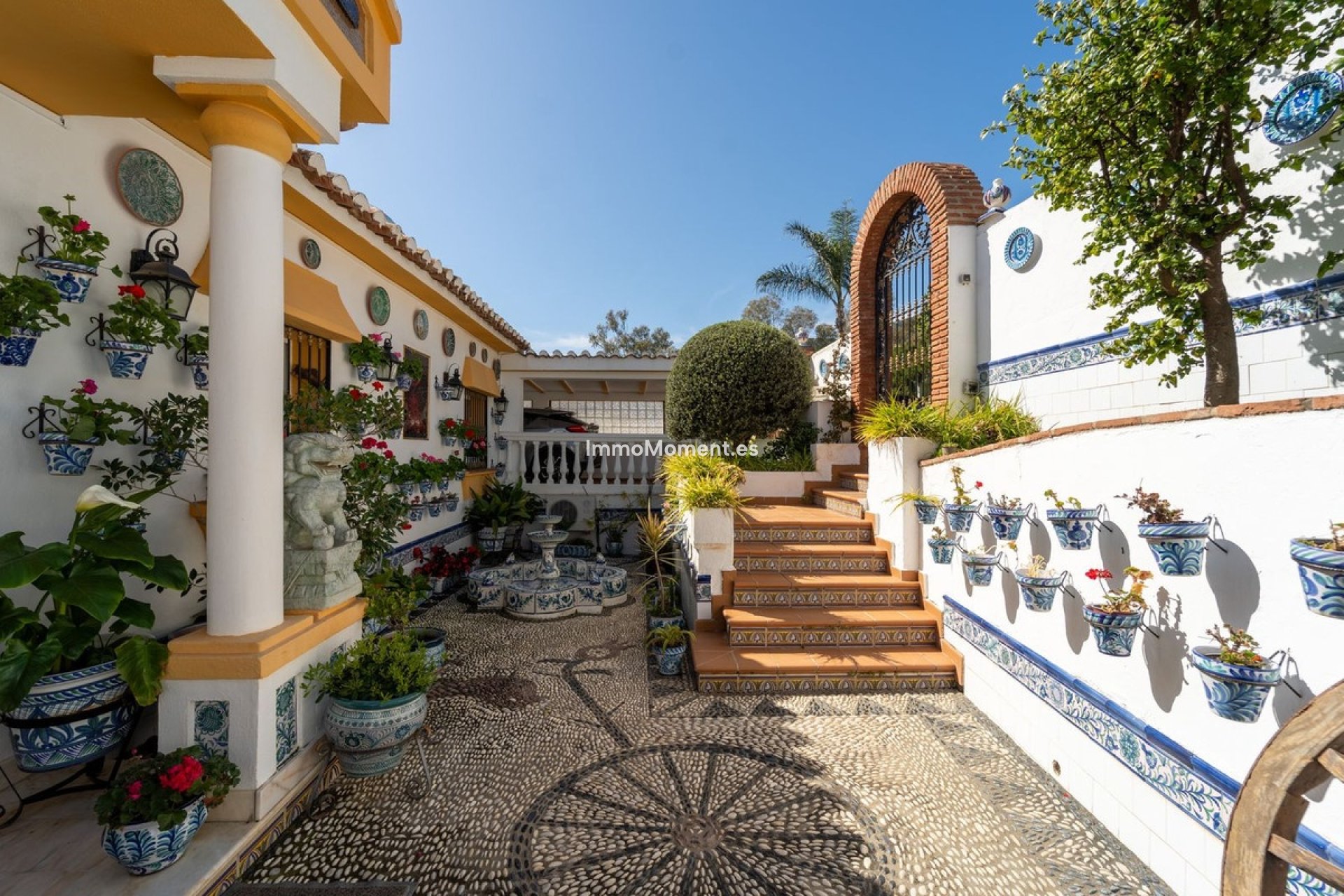 Wiederverkauf - Freistehende Villa - Benalmadena - Torremuelle