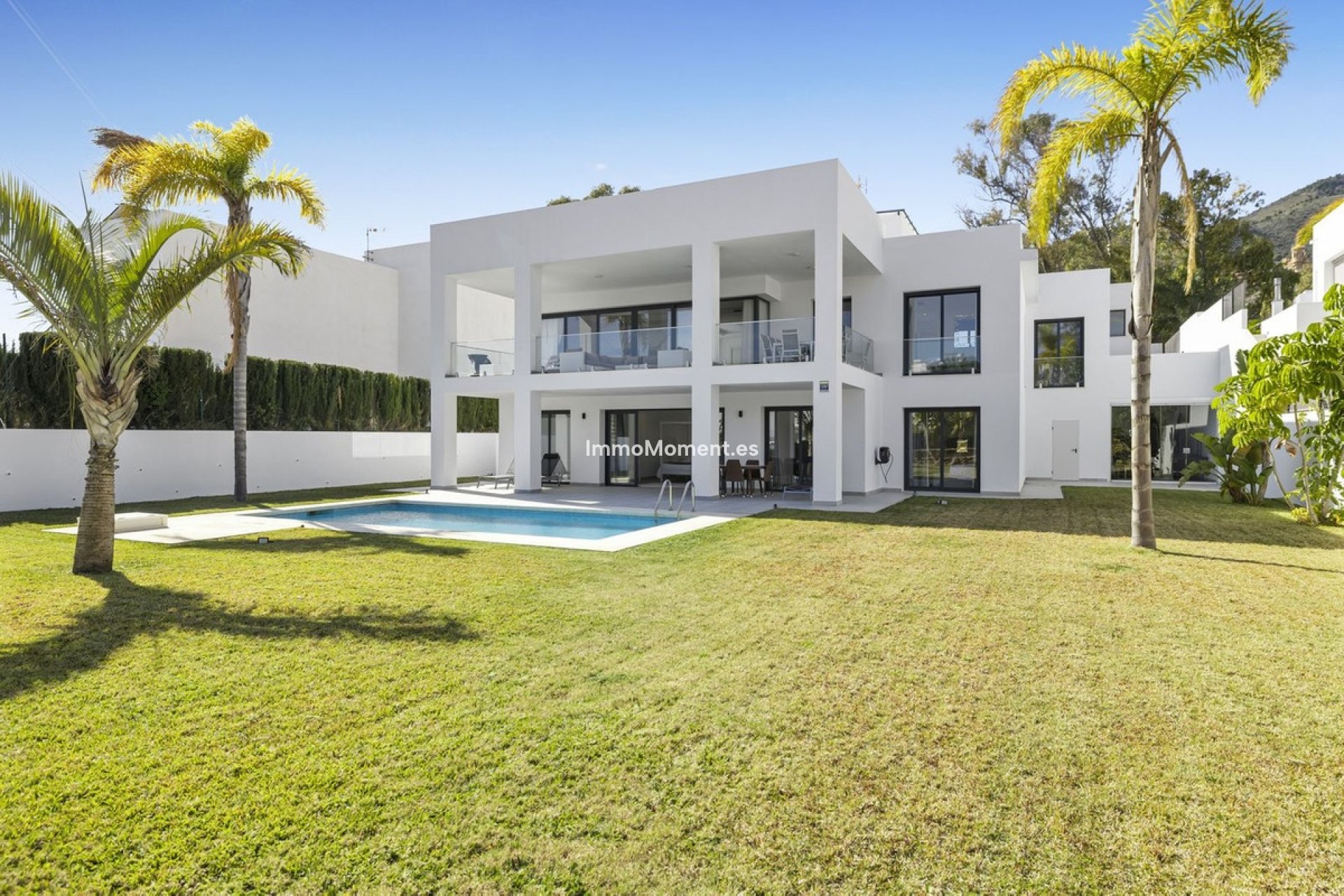 Wiederverkauf - Freistehende Villa - Benalmadena - Torremuelle