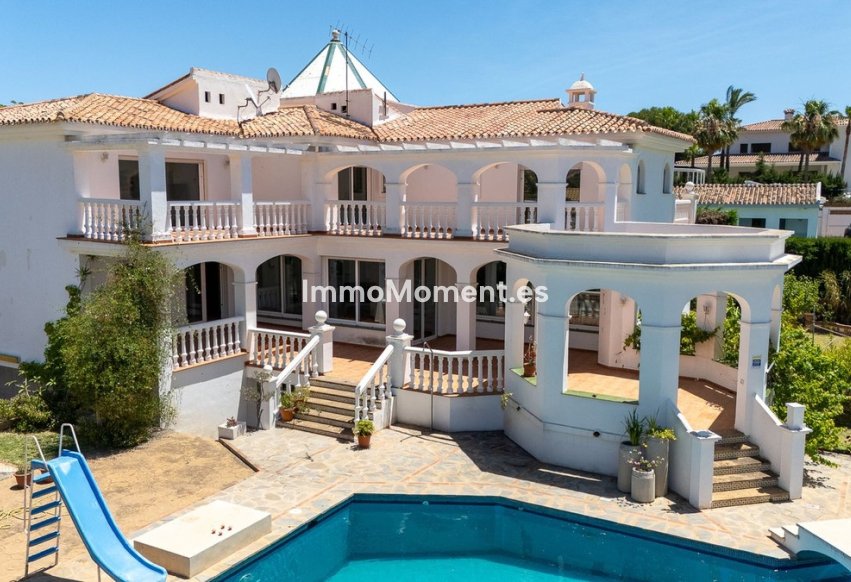 Wiederverkauf - Freistehende Villa - Benalmadena - Torrequebrada