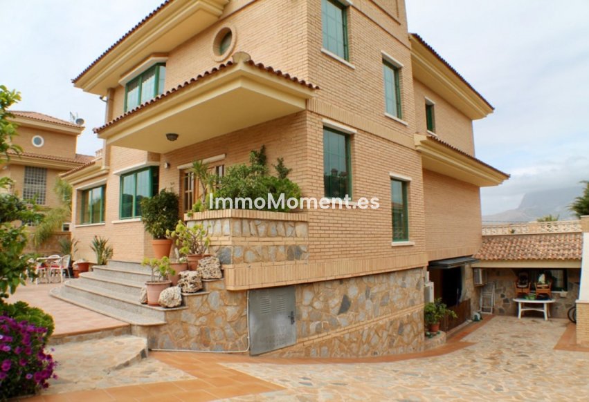 Wiederverkauf - Freistehende Villa - Benidorm - Benidorm Centro
