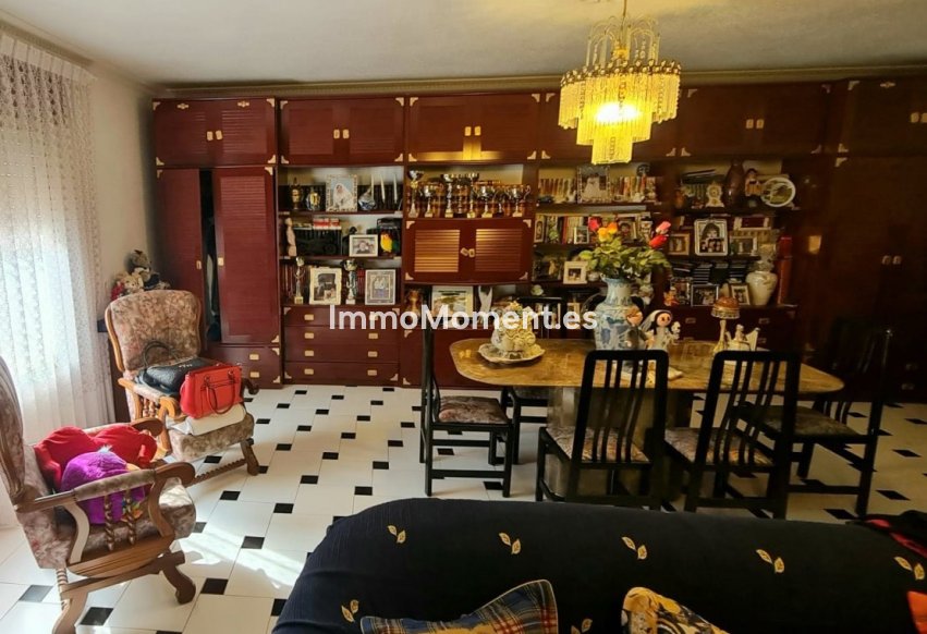 Wiederverkauf - Freistehende Villa - Benidorm - Benidorm Centro