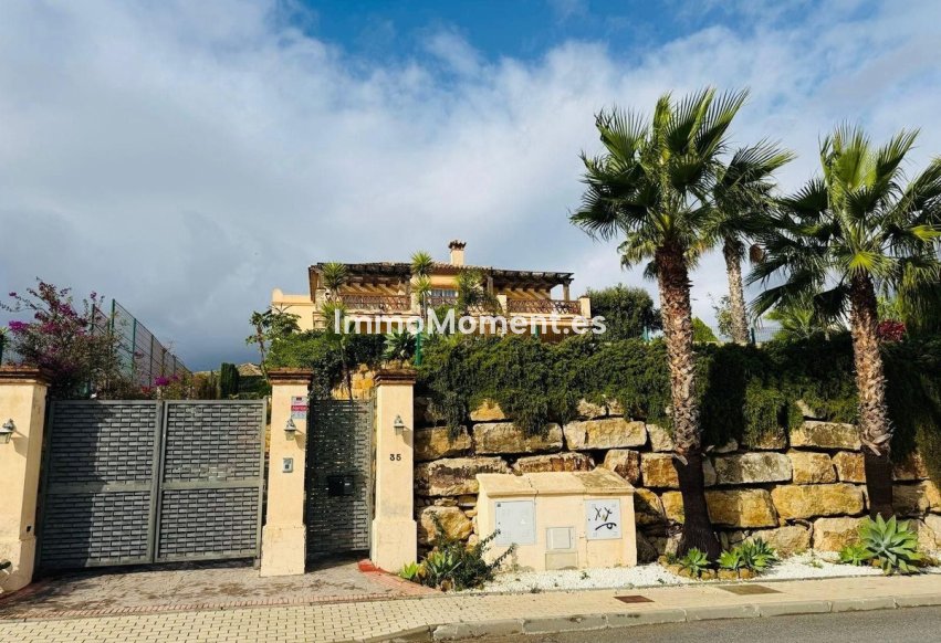 Wiederverkauf - Freistehende Villa - Casares - Casares Centro