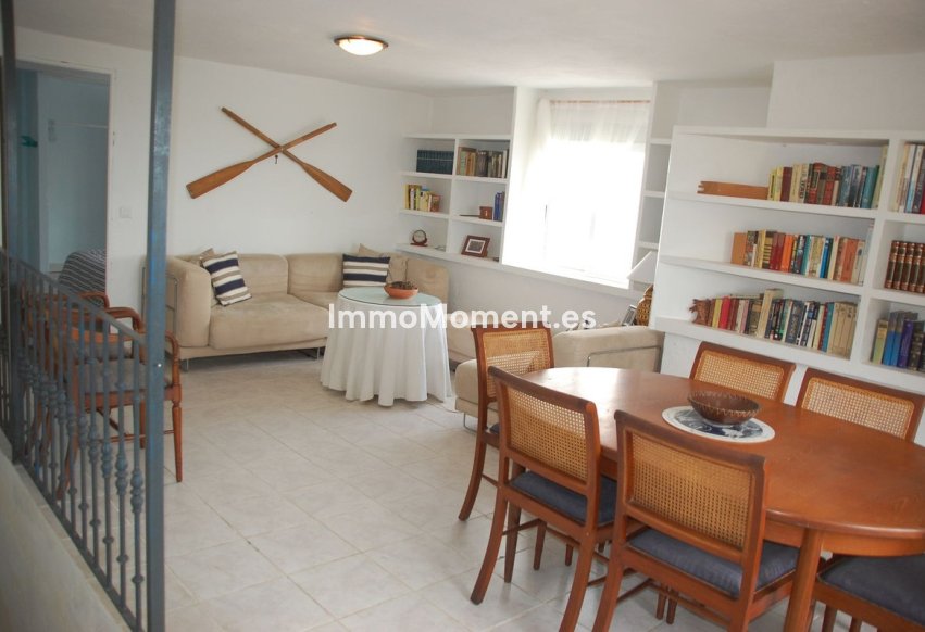 Wiederverkauf - Freistehende Villa - Casares - Casares Centro