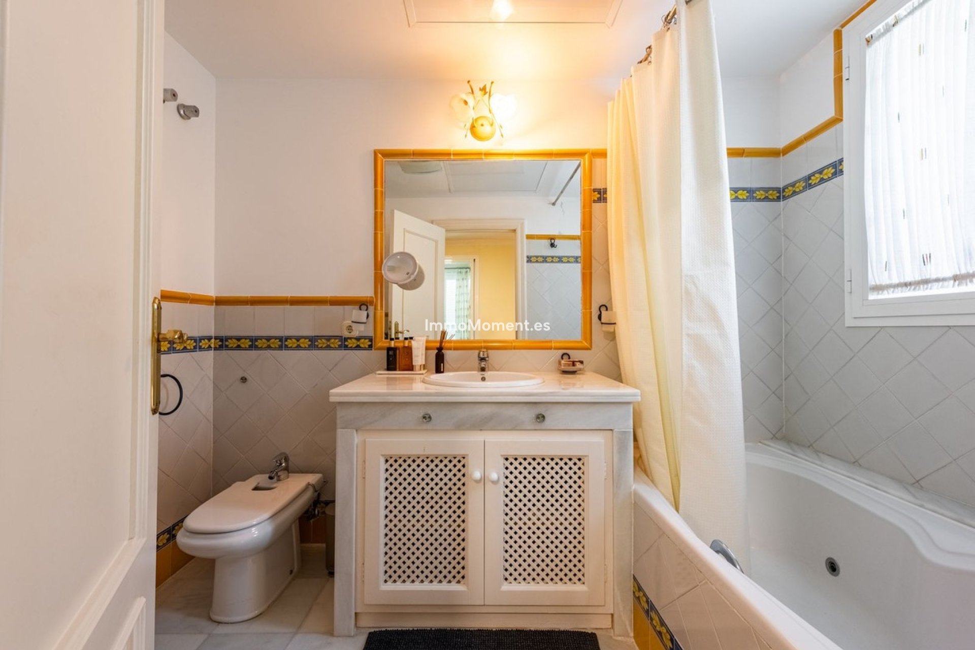 Wiederverkauf - Freistehende Villa - Casares - Casares Playa