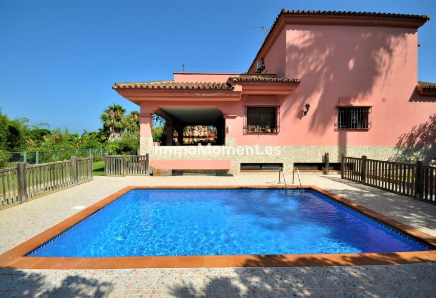 Wiederverkauf - Freistehende Villa - Casares - Casares Playa