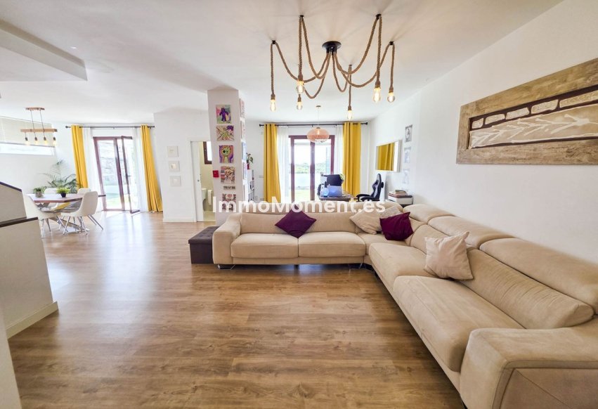 Wiederverkauf - Freistehende Villa - Casares - Casares Playa