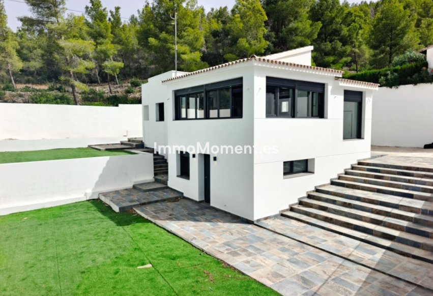 Wiederverkauf - Freistehende Villa - Denia - Denia Centro