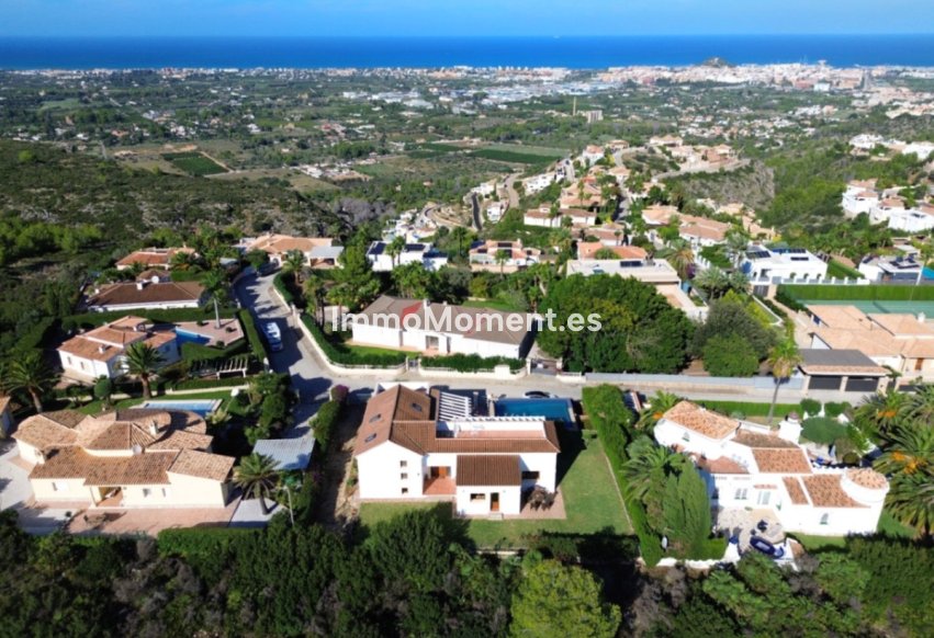 Wiederverkauf - Freistehende Villa - Denia - Denia Centro