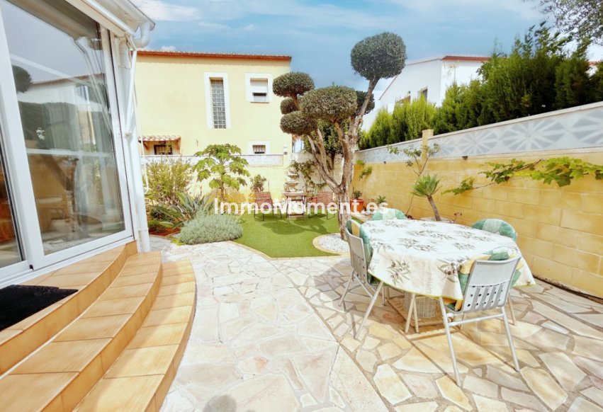 Wiederverkauf - Freistehende Villa - Denia - Denia Centro