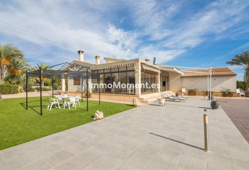 Wiederverkauf - Freistehende Villa - Elche - Elche Centro
