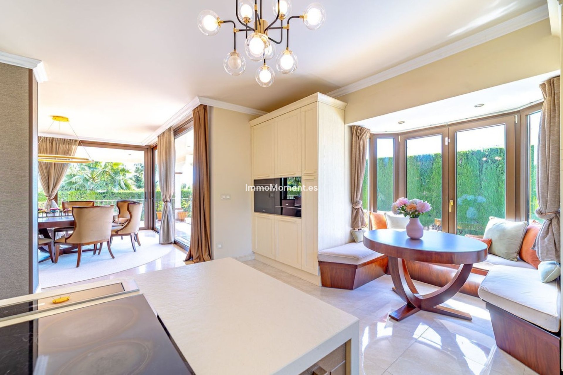 Wiederverkauf - Freistehende Villa - Estepona  - Atalaya
