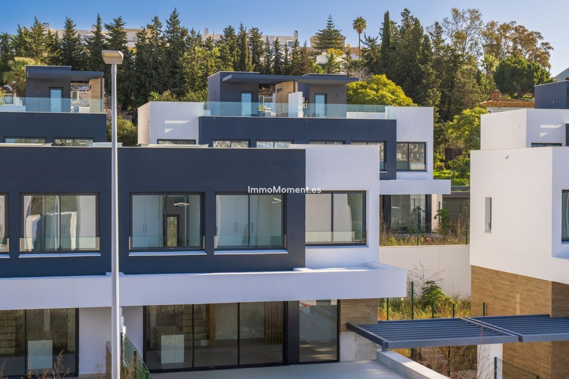 Wiederverkauf - Freistehende Villa - Estepona  - Atalaya