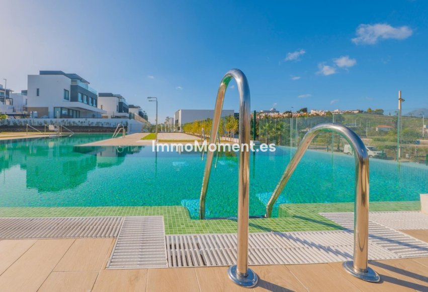 Wiederverkauf - Freistehende Villa - Estepona  - Atalaya