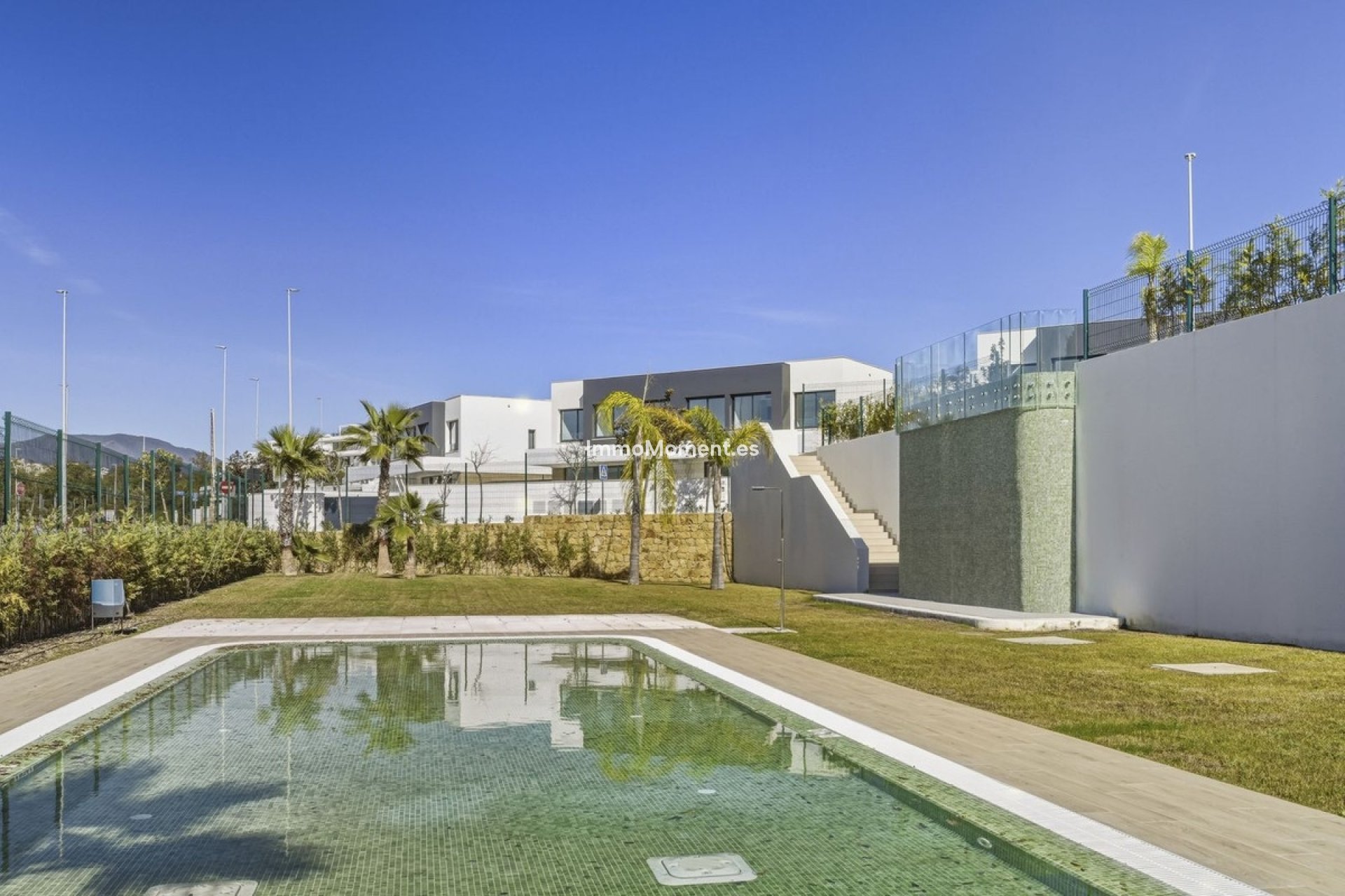 Wiederverkauf - Freistehende Villa - Estepona  - Atalaya