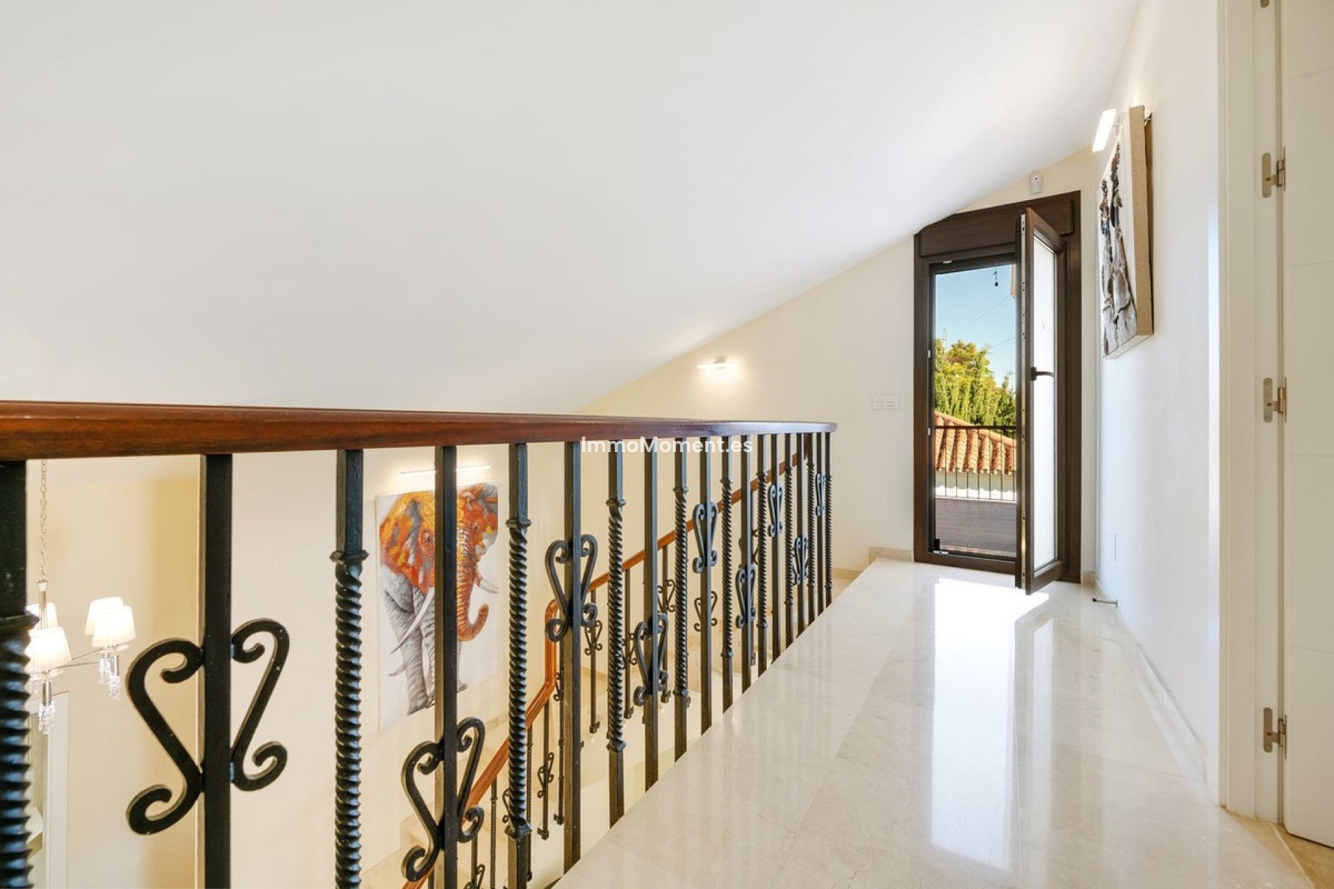 Wiederverkauf - Freistehende Villa - Estepona  - Atalaya