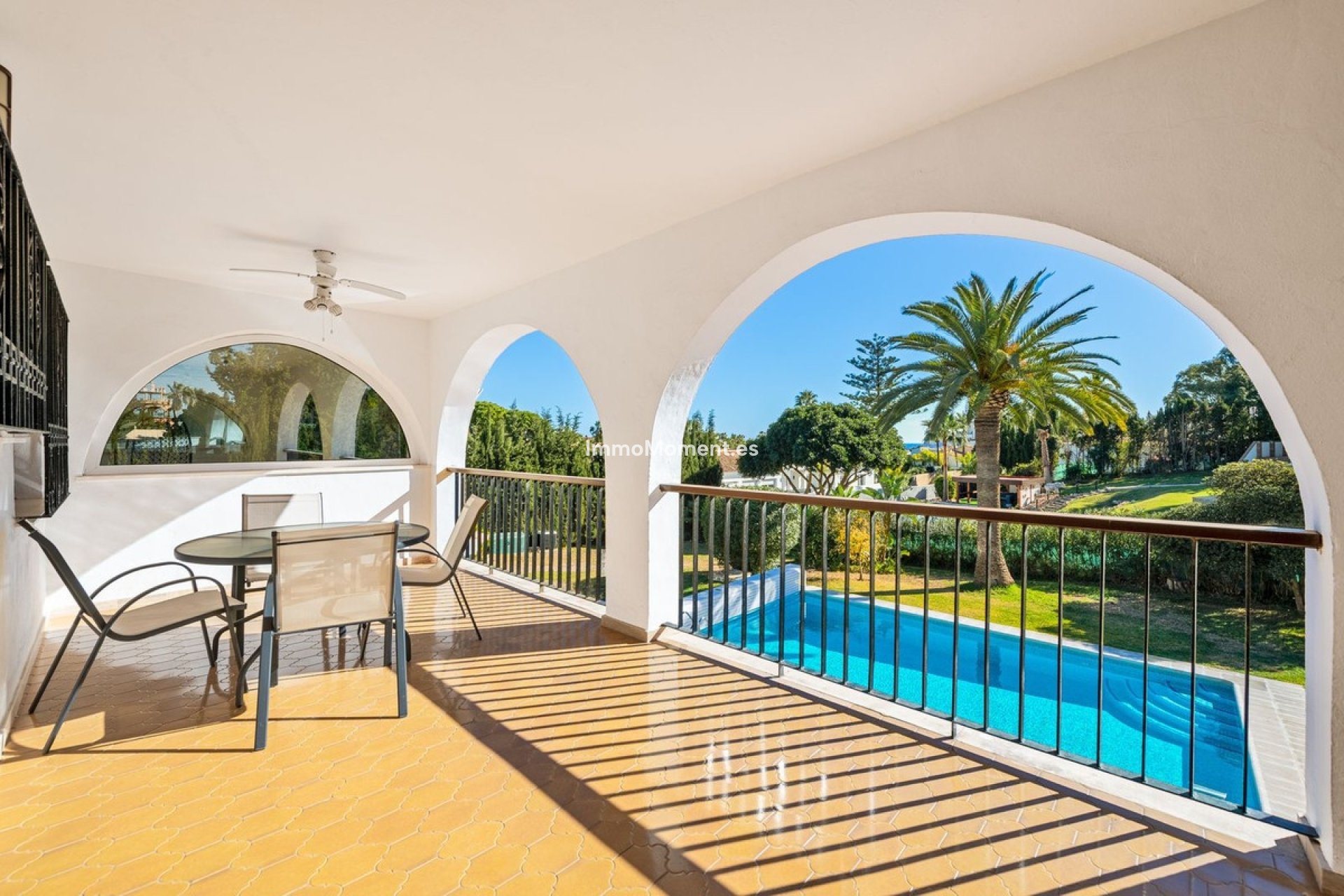Wiederverkauf - Freistehende Villa - Estepona  - Atalaya