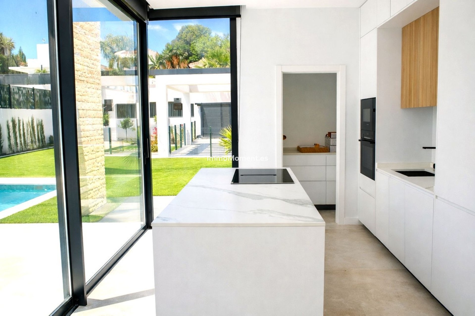 Wiederverkauf - Freistehende Villa - Estepona  - Atalaya