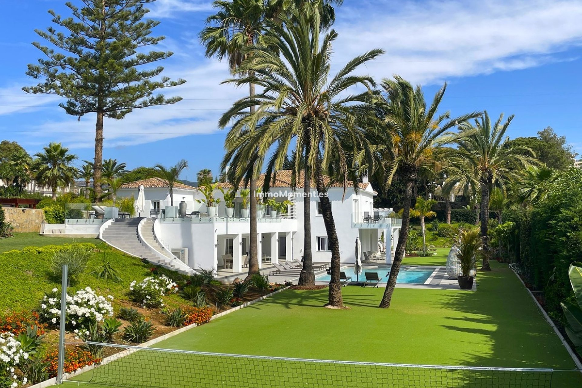 Wiederverkauf - Freistehende Villa - Estepona  - Atalaya