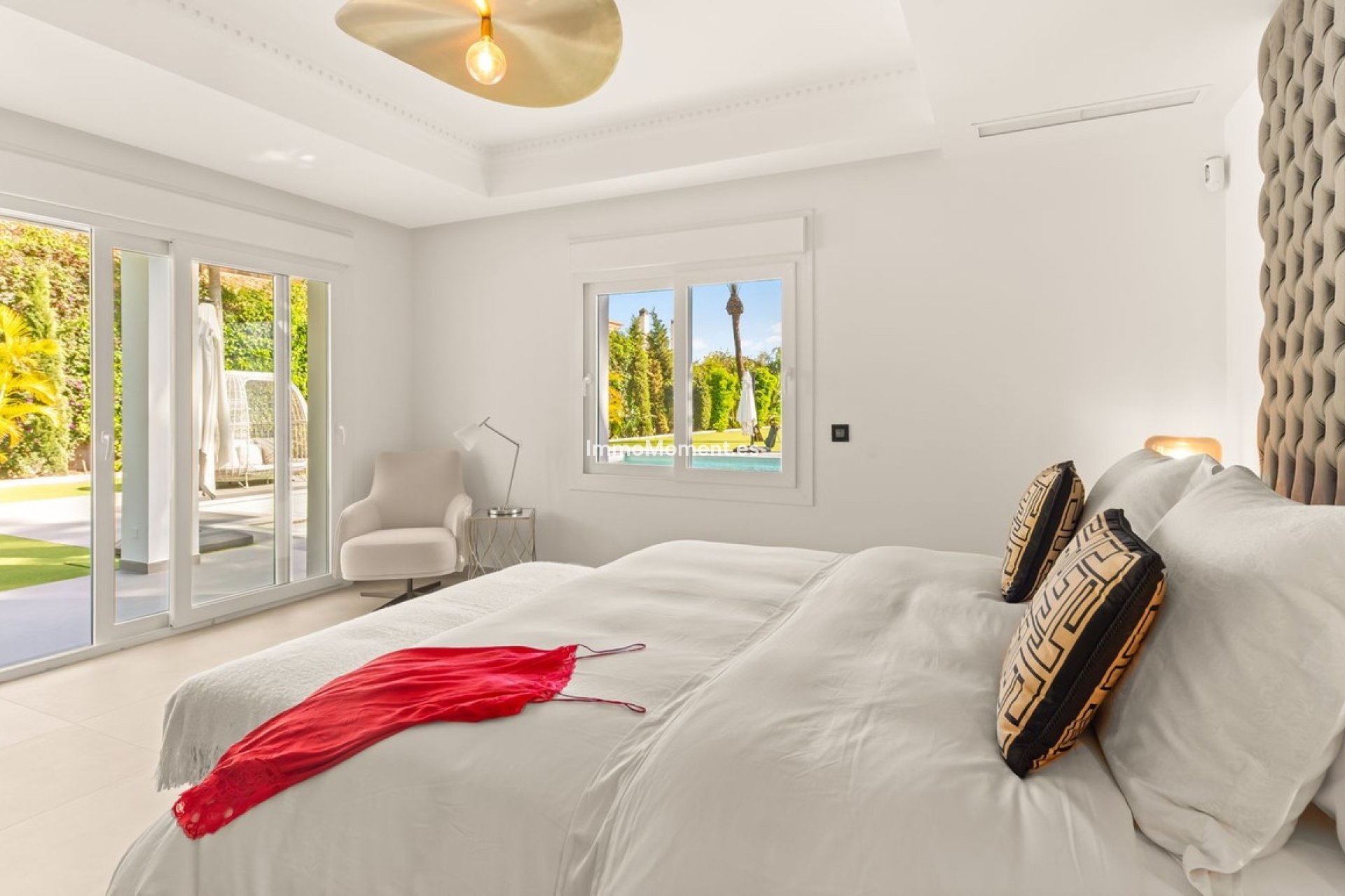 Wiederverkauf - Freistehende Villa - Estepona  - Atalaya