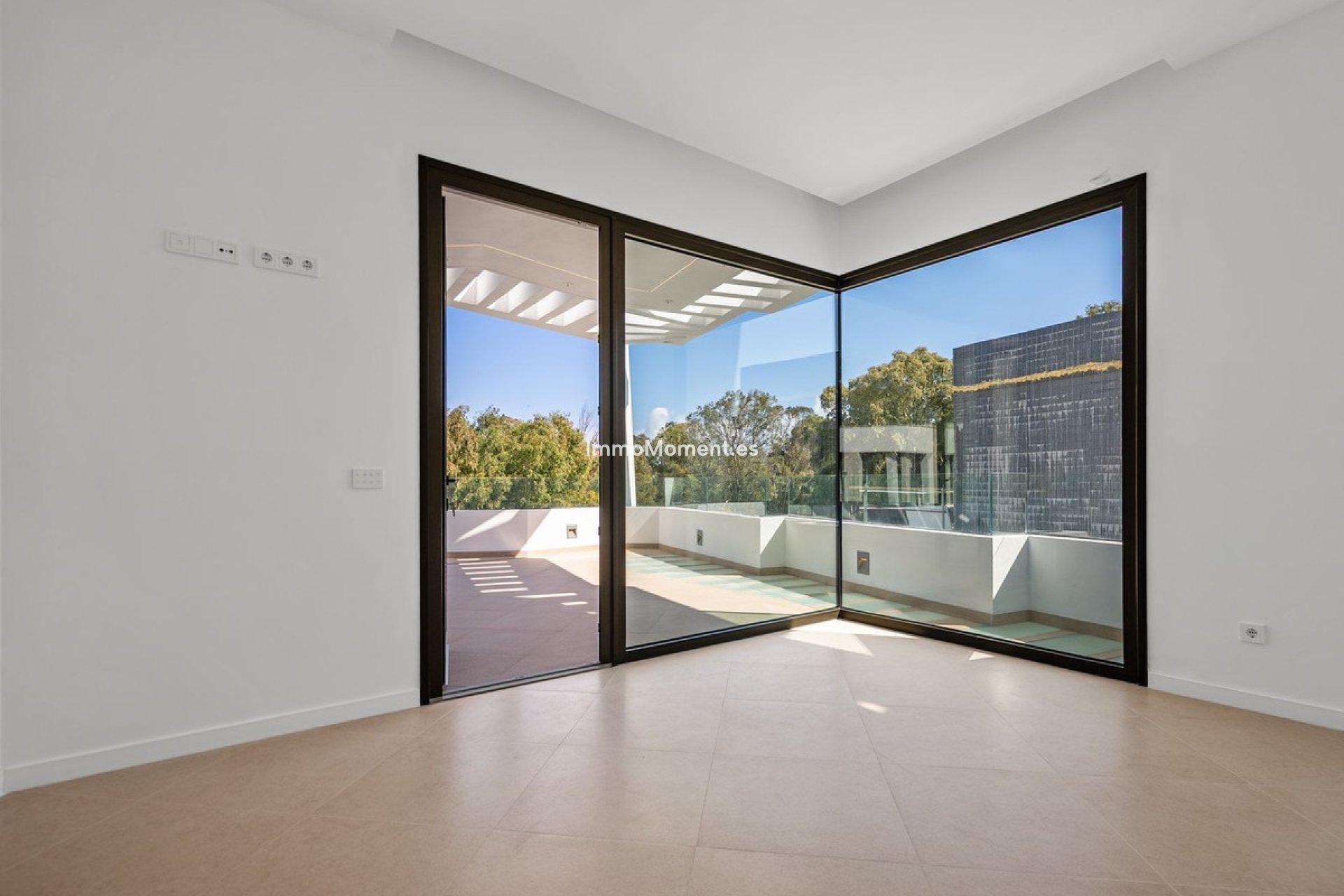 Wiederverkauf - Freistehende Villa - Estepona  - Atalaya