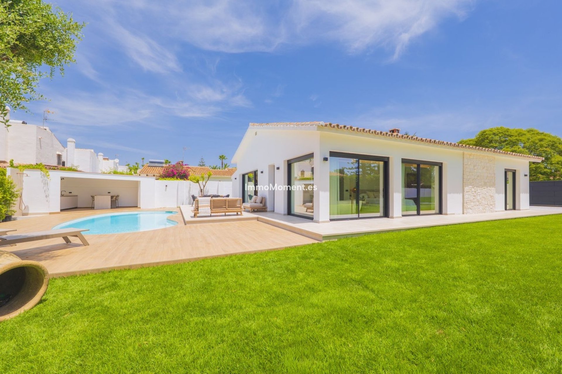 Wiederverkauf - Freistehende Villa - Estepona  - Atalaya