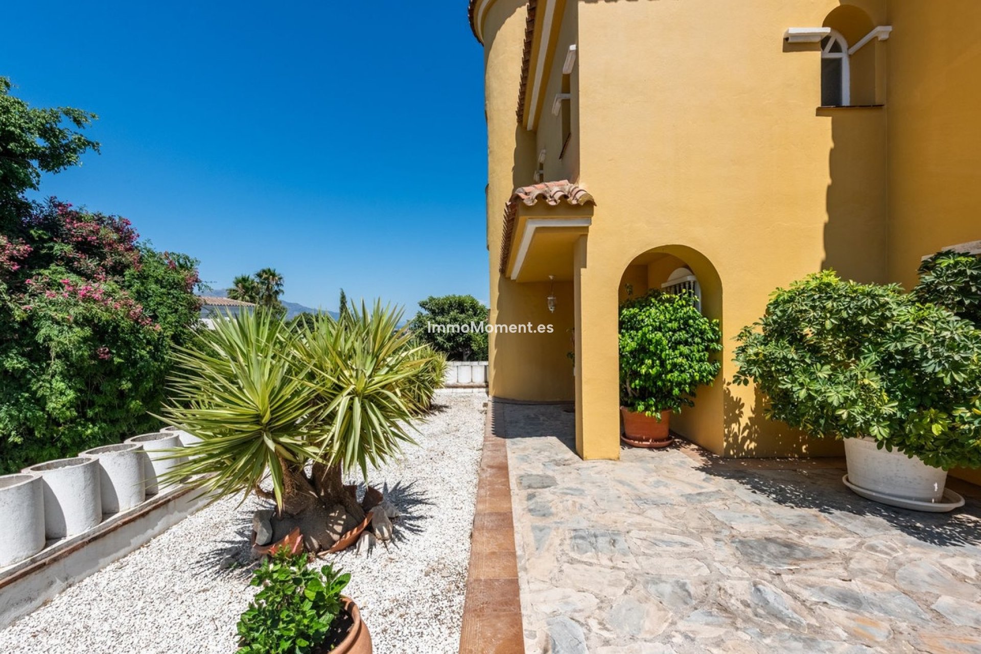 Wiederverkauf - Freistehende Villa - Estepona  - Atalaya