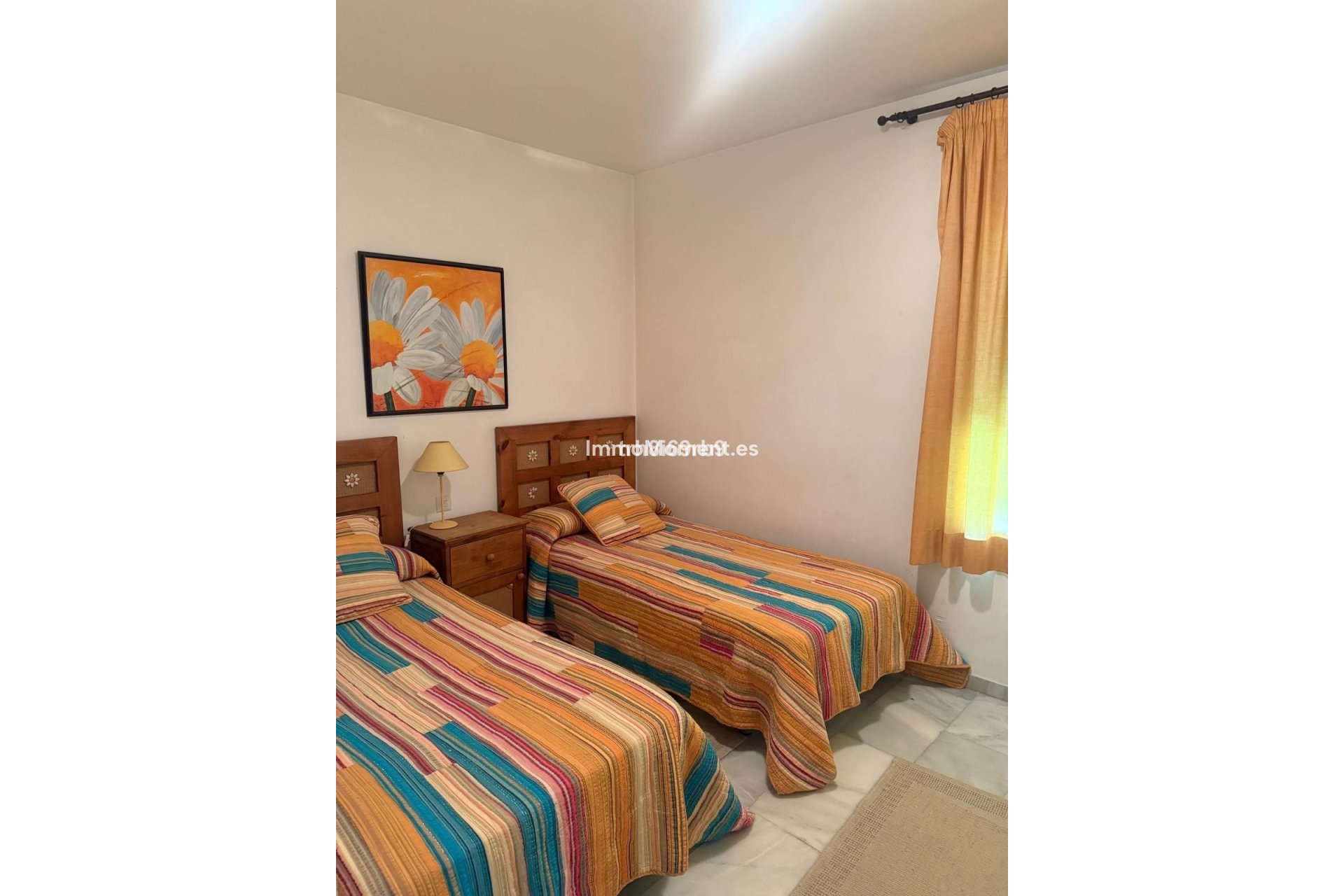 Wiederverkauf - Freistehende Villa - Estepona  - Benamara