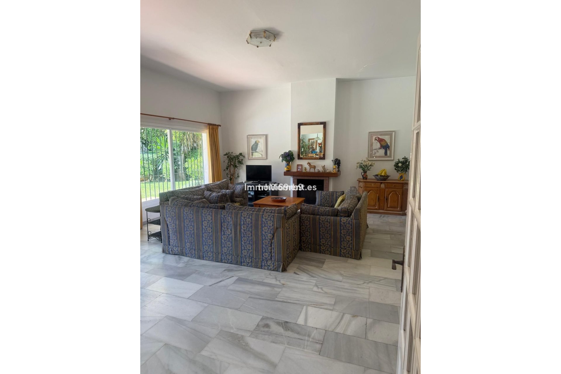 Wiederverkauf - Freistehende Villa - Estepona  - Benamara