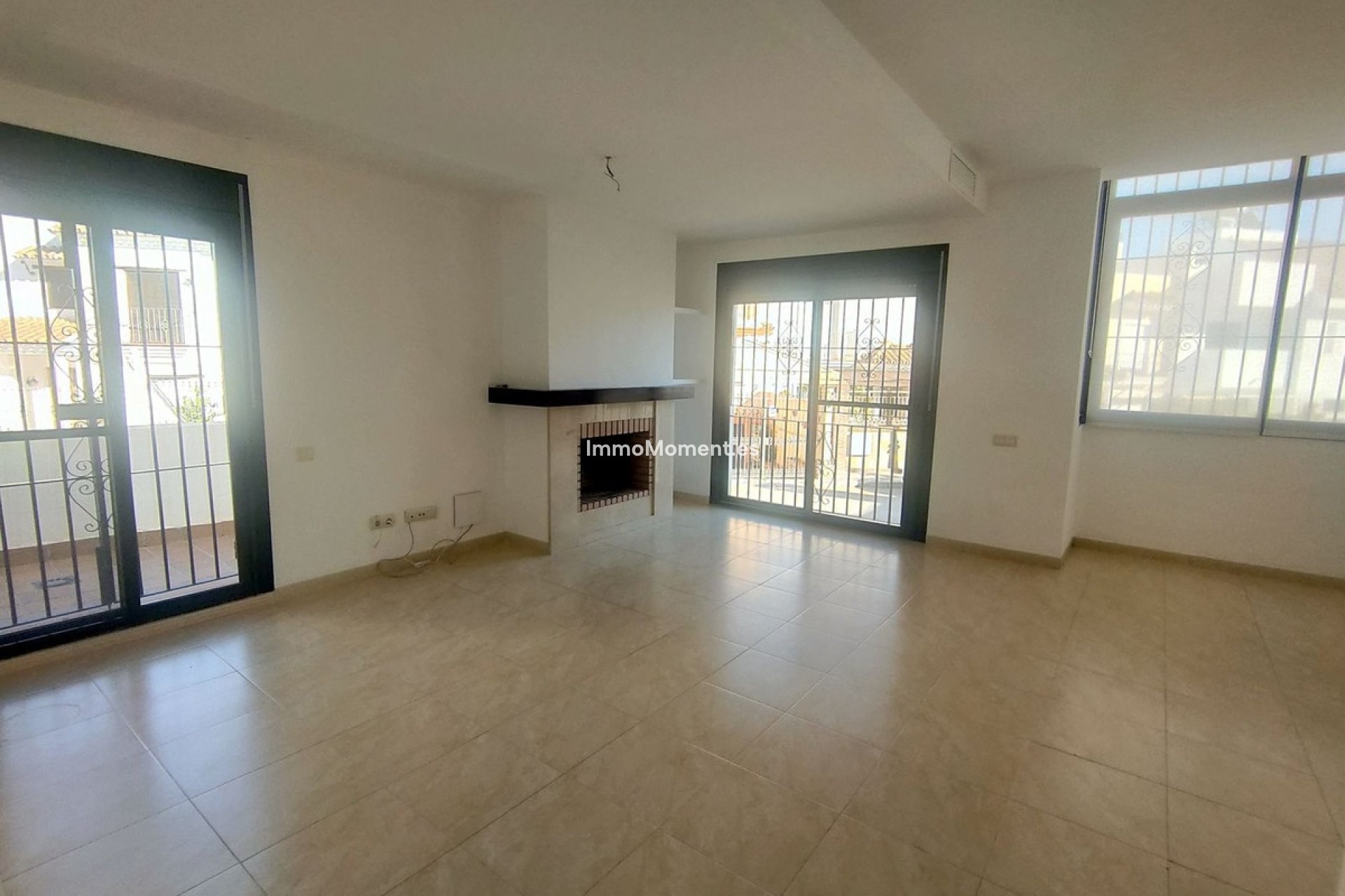 Wiederverkauf - Freistehende Villa - Estepona  - Cancelada