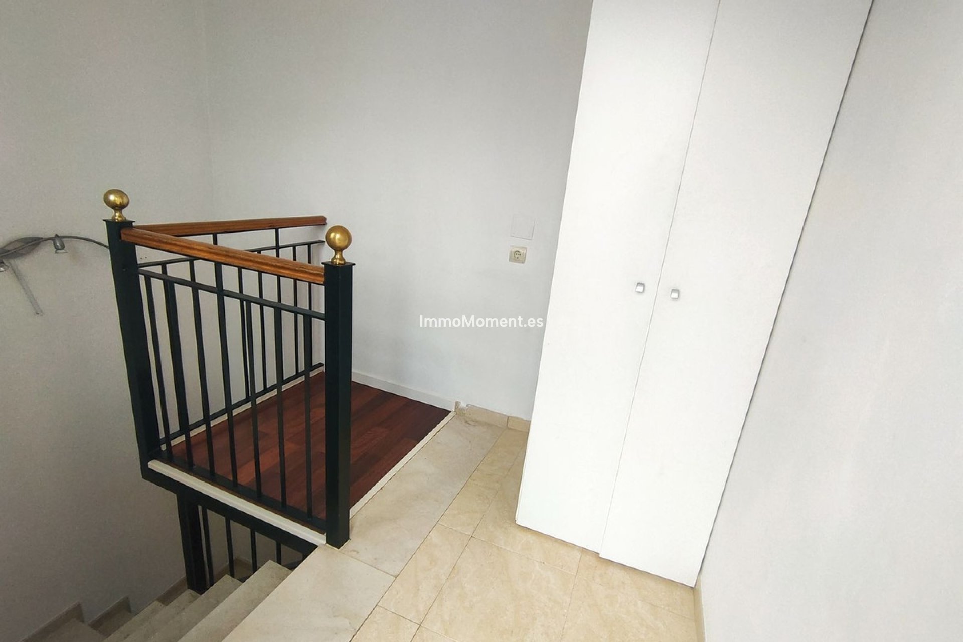 Wiederverkauf - Freistehende Villa - Estepona  - Cancelada