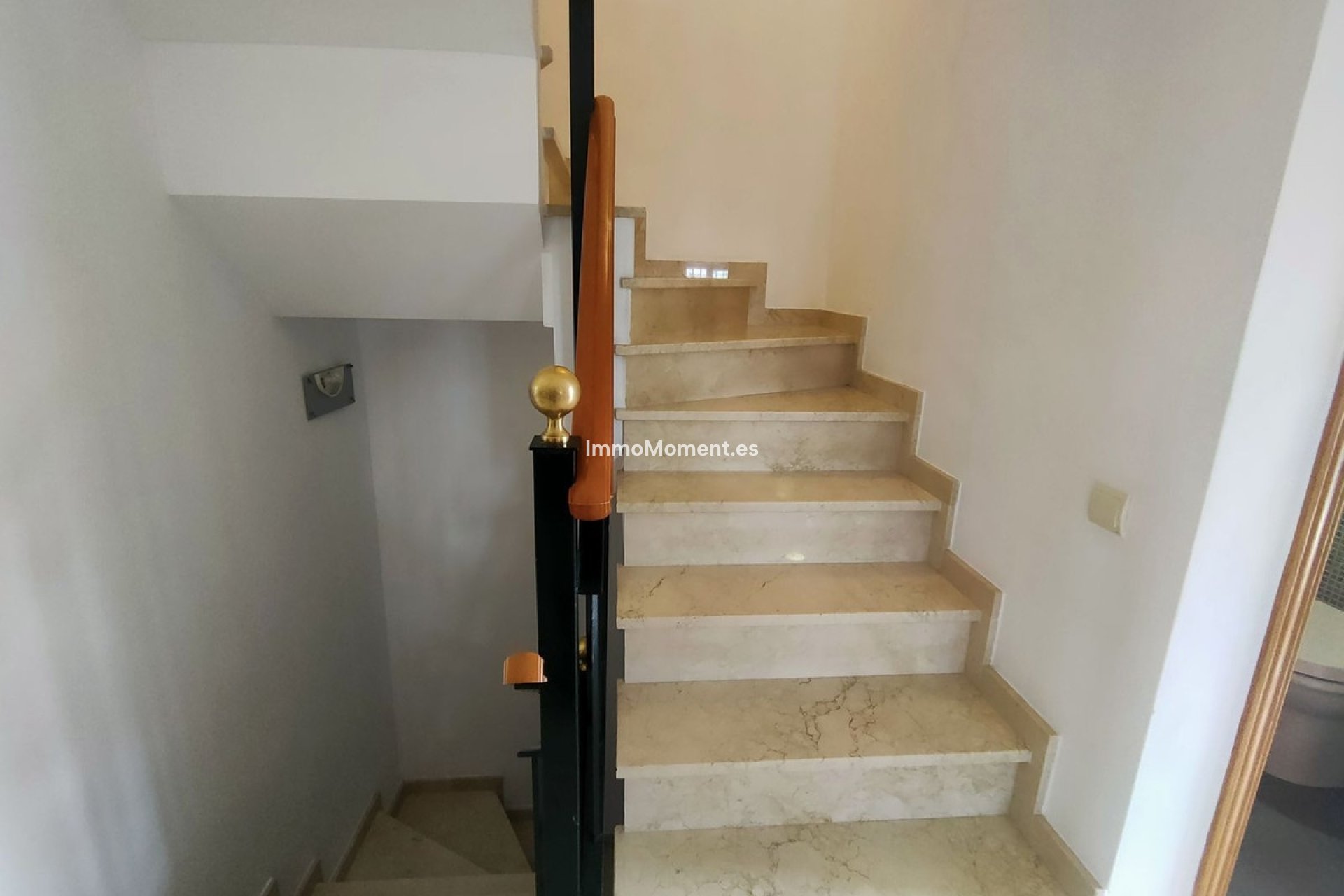 Wiederverkauf - Freistehende Villa - Estepona  - Cancelada