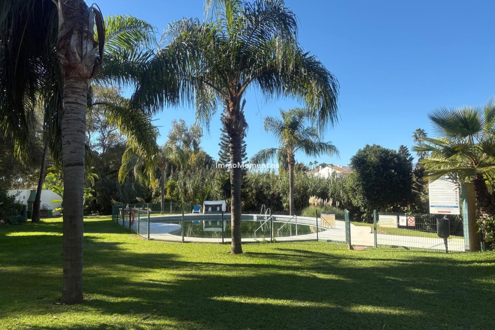 Wiederverkauf - Freistehende Villa - Estepona  - Cancelada