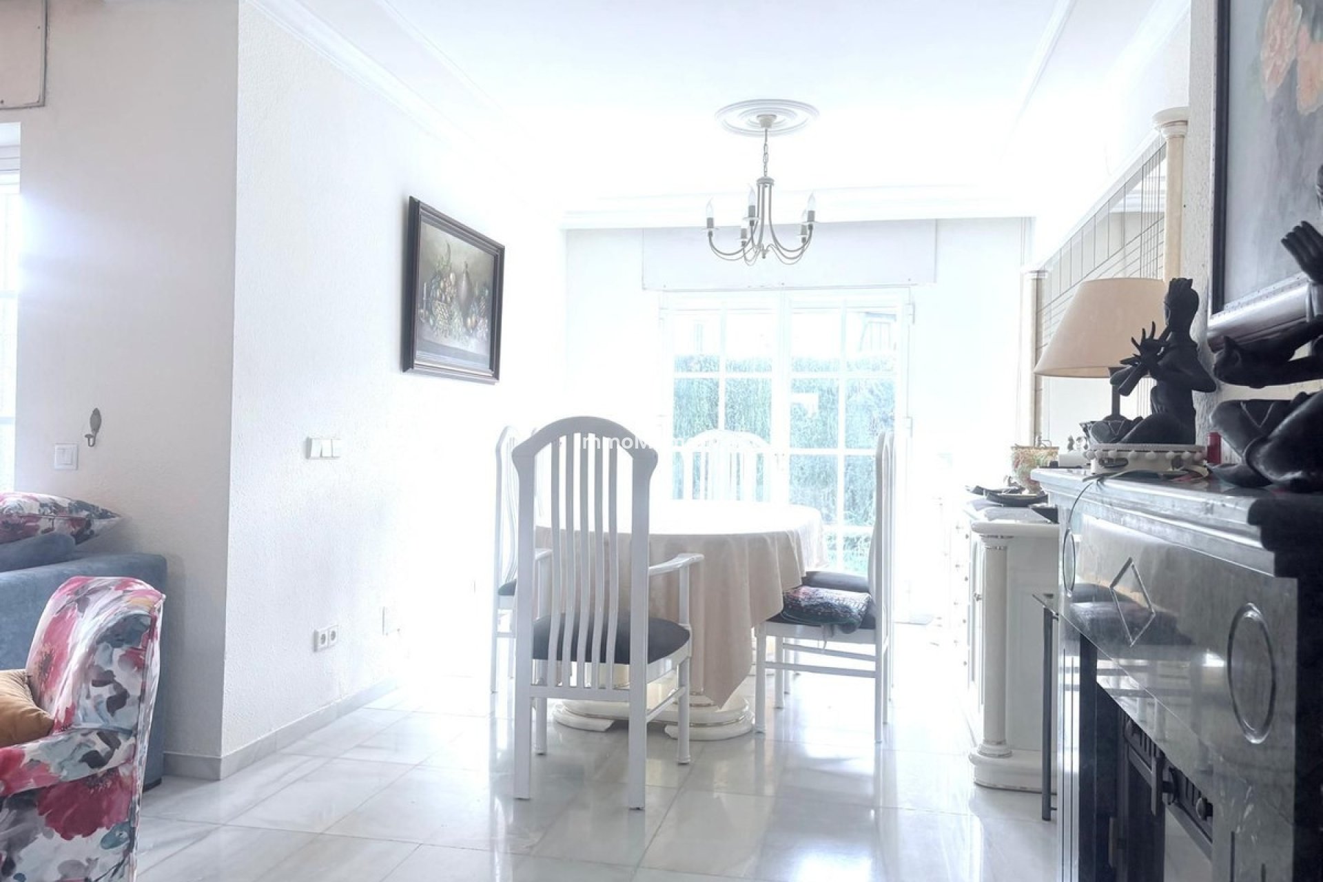 Wiederverkauf - Freistehende Villa - Estepona  - Cancelada