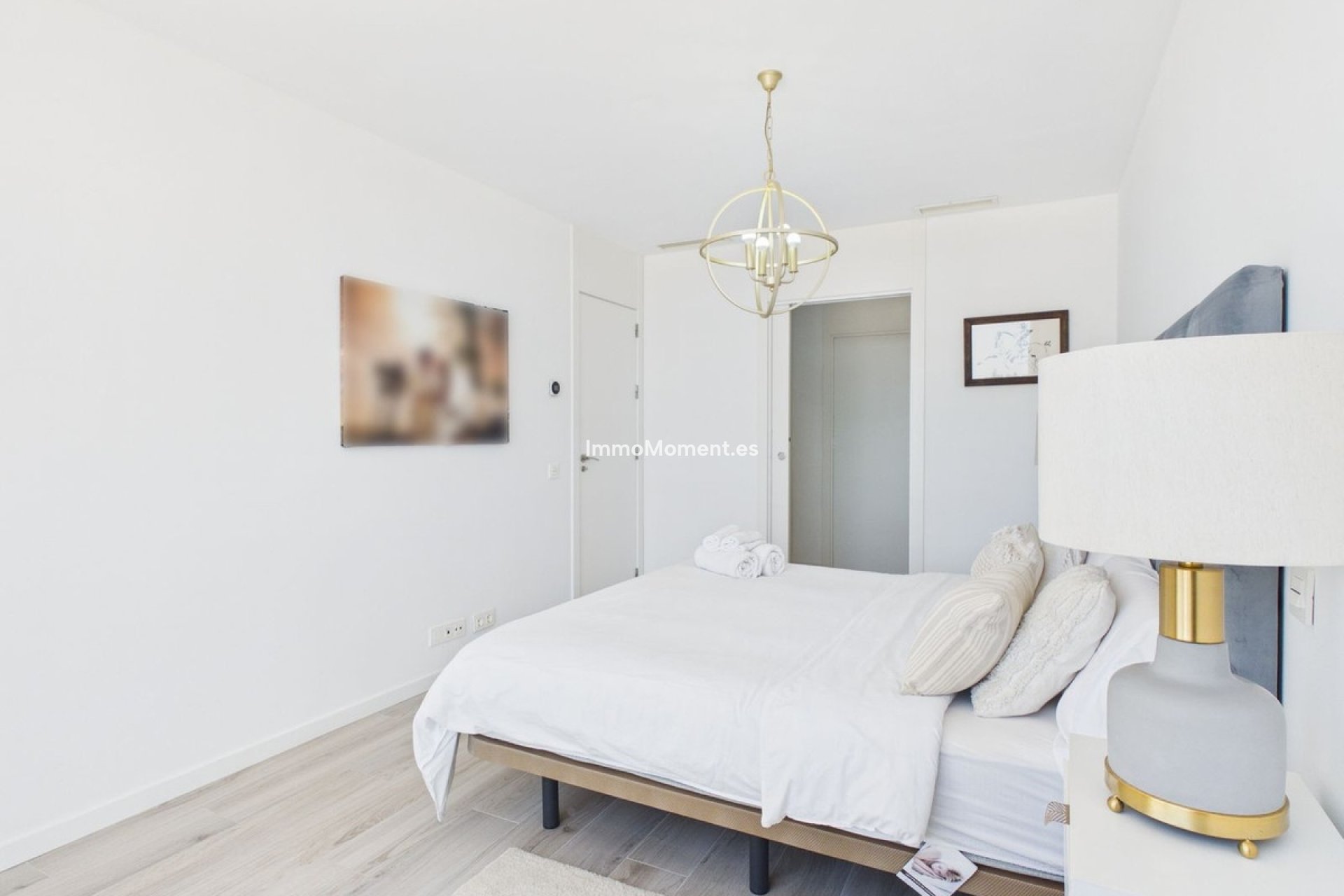 Wiederverkauf - Freistehende Villa - Estepona  - Cancelada