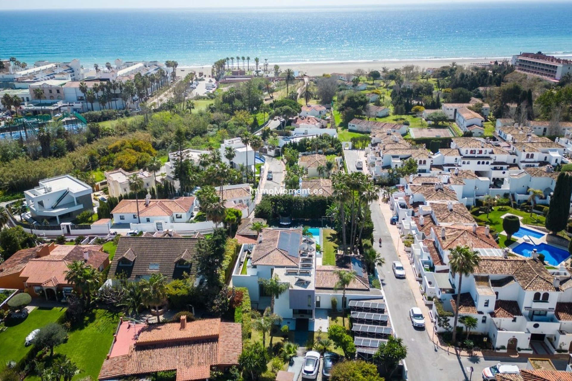 Wiederverkauf - Freistehende Villa - Estepona  - Costalita