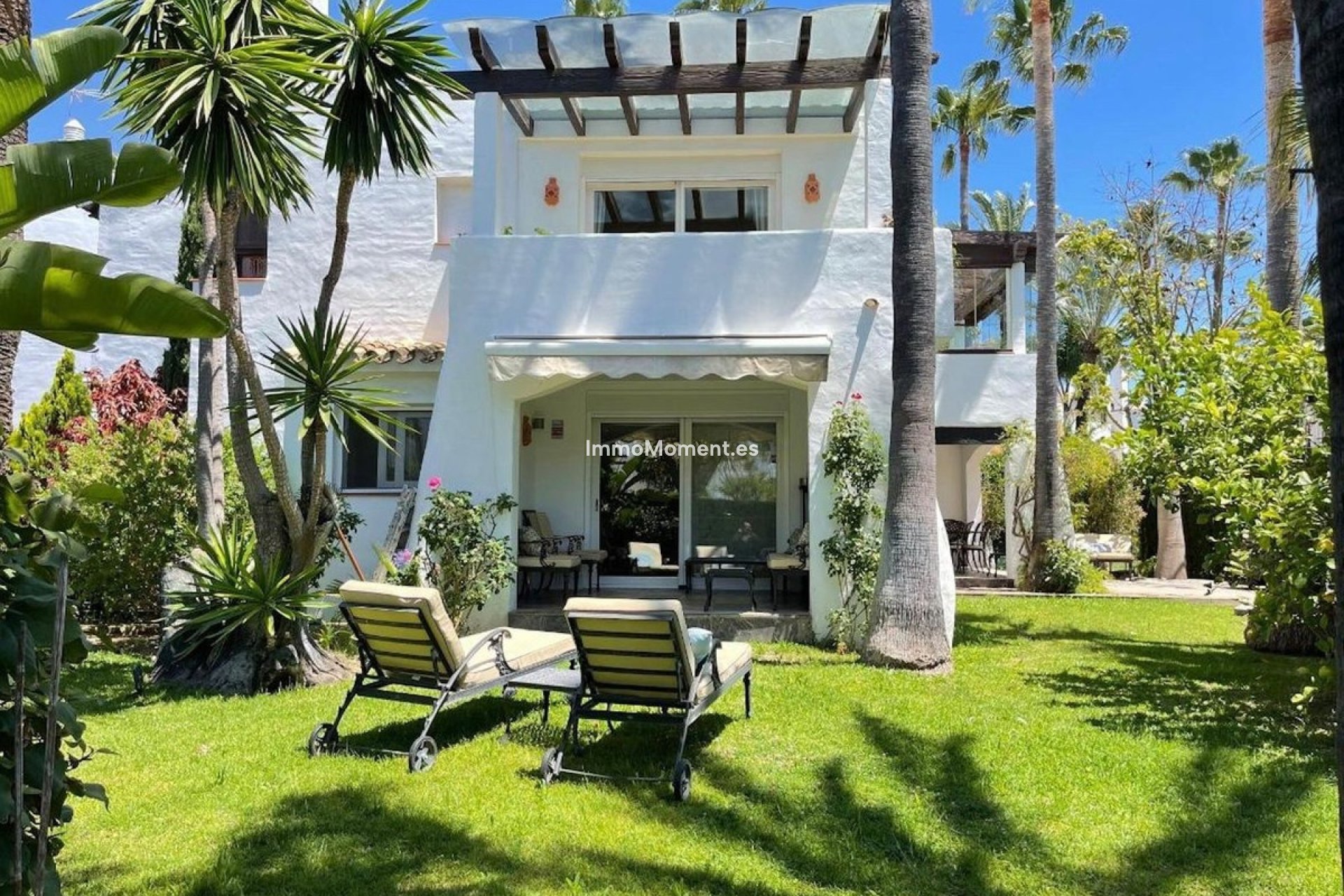Wiederverkauf - Freistehende Villa - Estepona  - Costalita