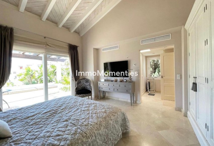 Wiederverkauf - Freistehende Villa - Estepona  - Costalita